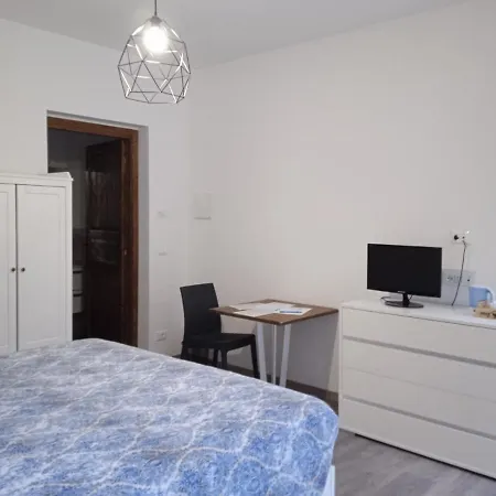Guest house Sotto La Rocca *