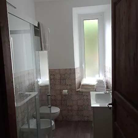 Sotto La Rocca Guest house Finale Ligure