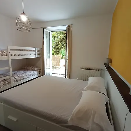 Sotto La Rocca * Финале Лигуре