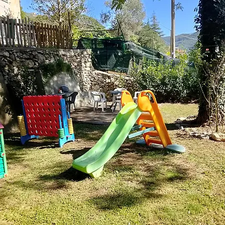 Sotto La Rocca * فينالي ليغوري